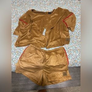 Tribe Kelley Dawn suit size large.